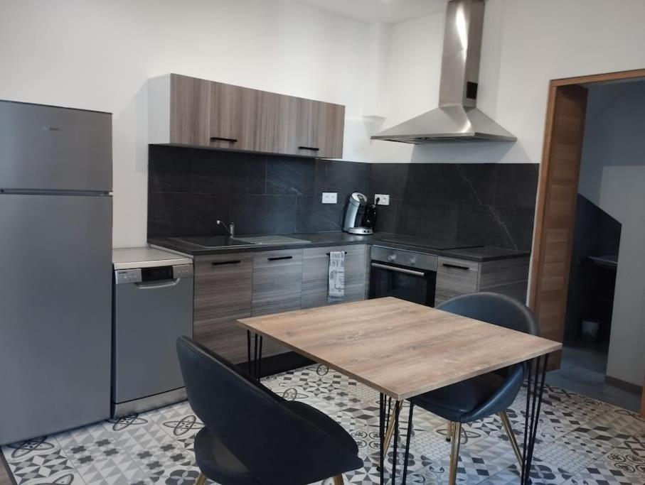 Appartement Avec Terrasse Malaucène Exterior foto